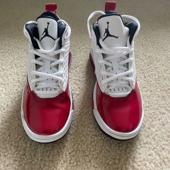 Jordan maxin 200 gym red size 4y - Picture 4 of 6